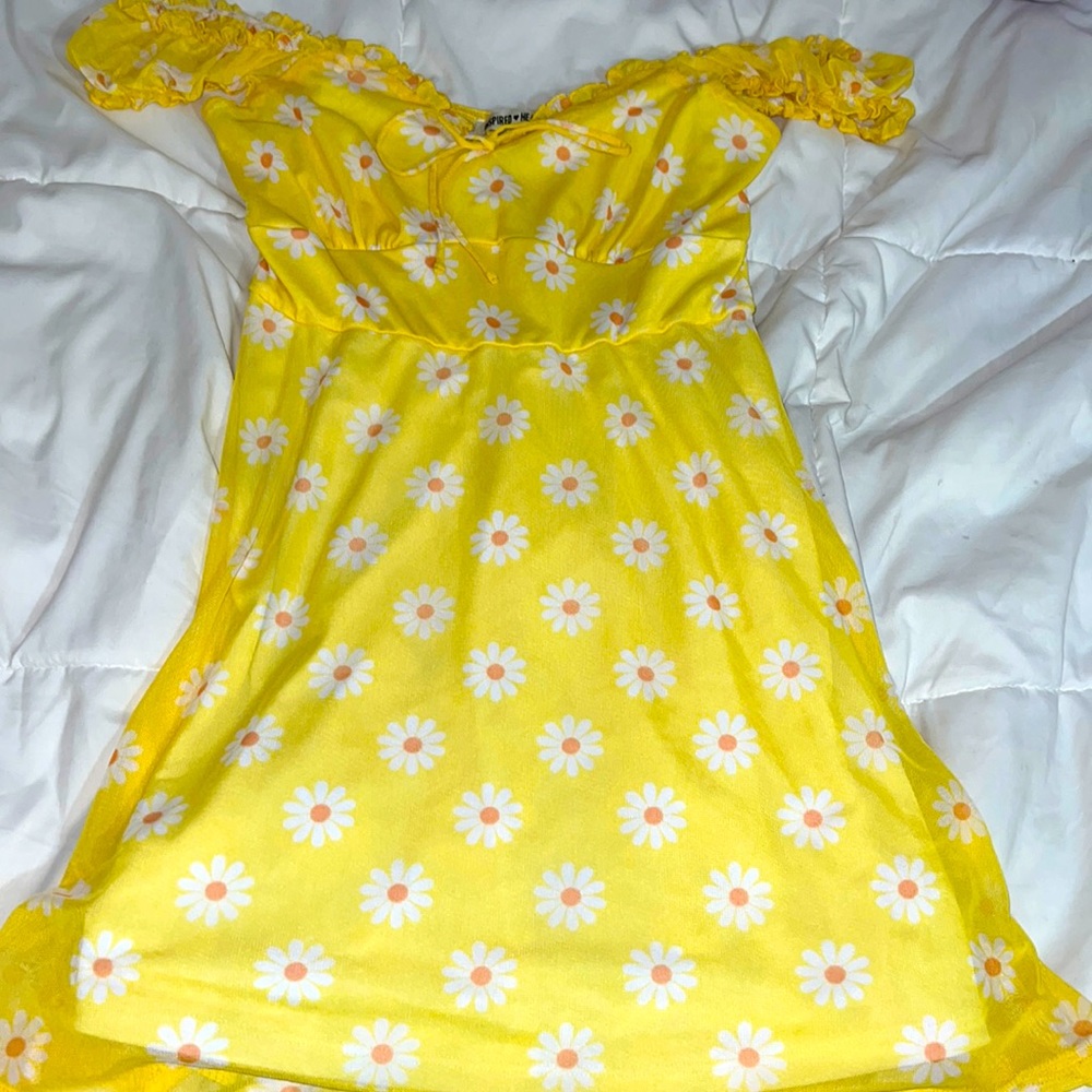 yellow with daises flowey mini dress